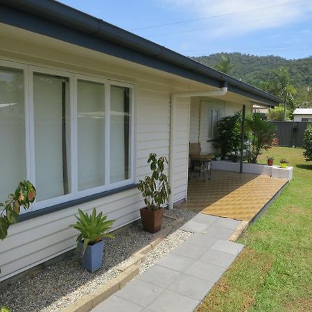 Edge Hill Clean & Green Cairns, 7 Minutes From The Airport, 7 Minutes To Cairns Cbd & Reef Fleet Terminal Luaran gambar