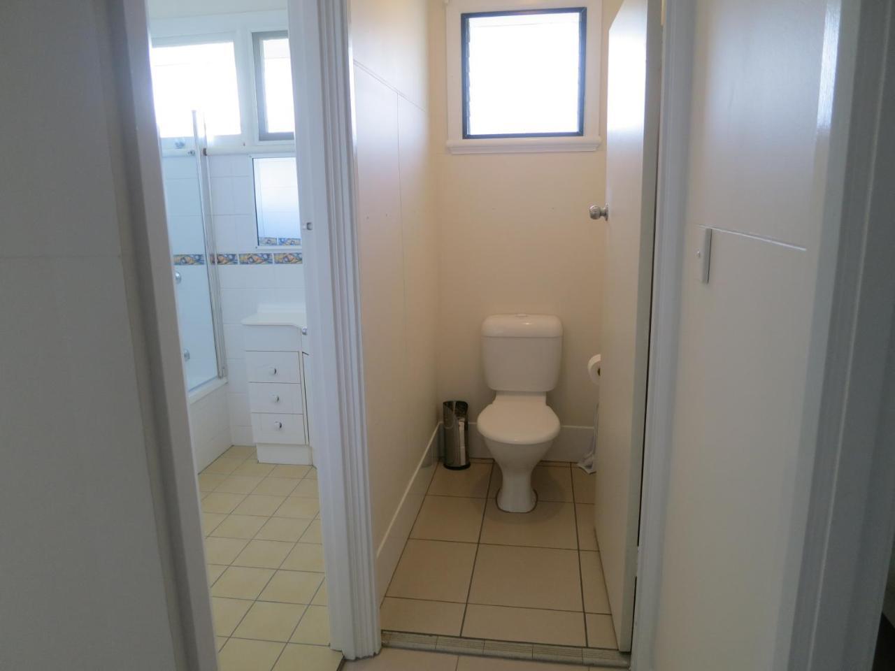 Edge Hill Clean & Green Cairns, 7 Minutes From The Airport, 7 Minutes To Cairns Cbd & Reef Fleet Terminal Luaran gambar